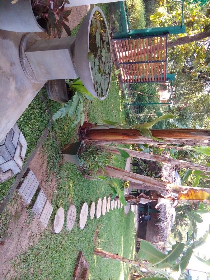폴로나루와 Waterway Garden 빌라 외부 사진